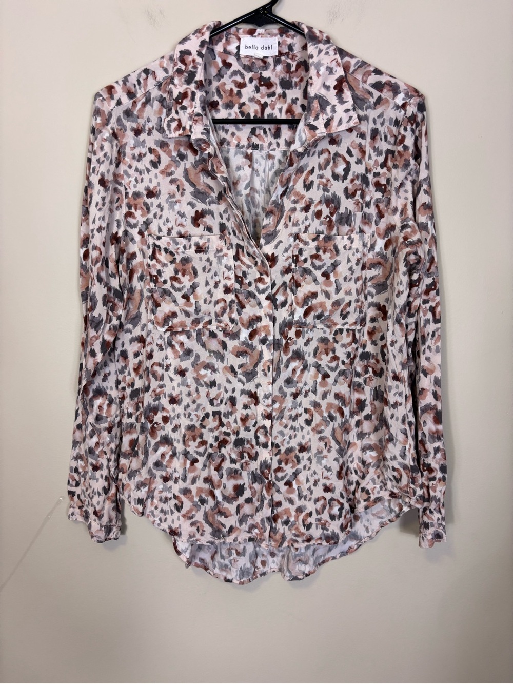Bella Dahl Pink Grey Leopard Print Button Down Shirt Large